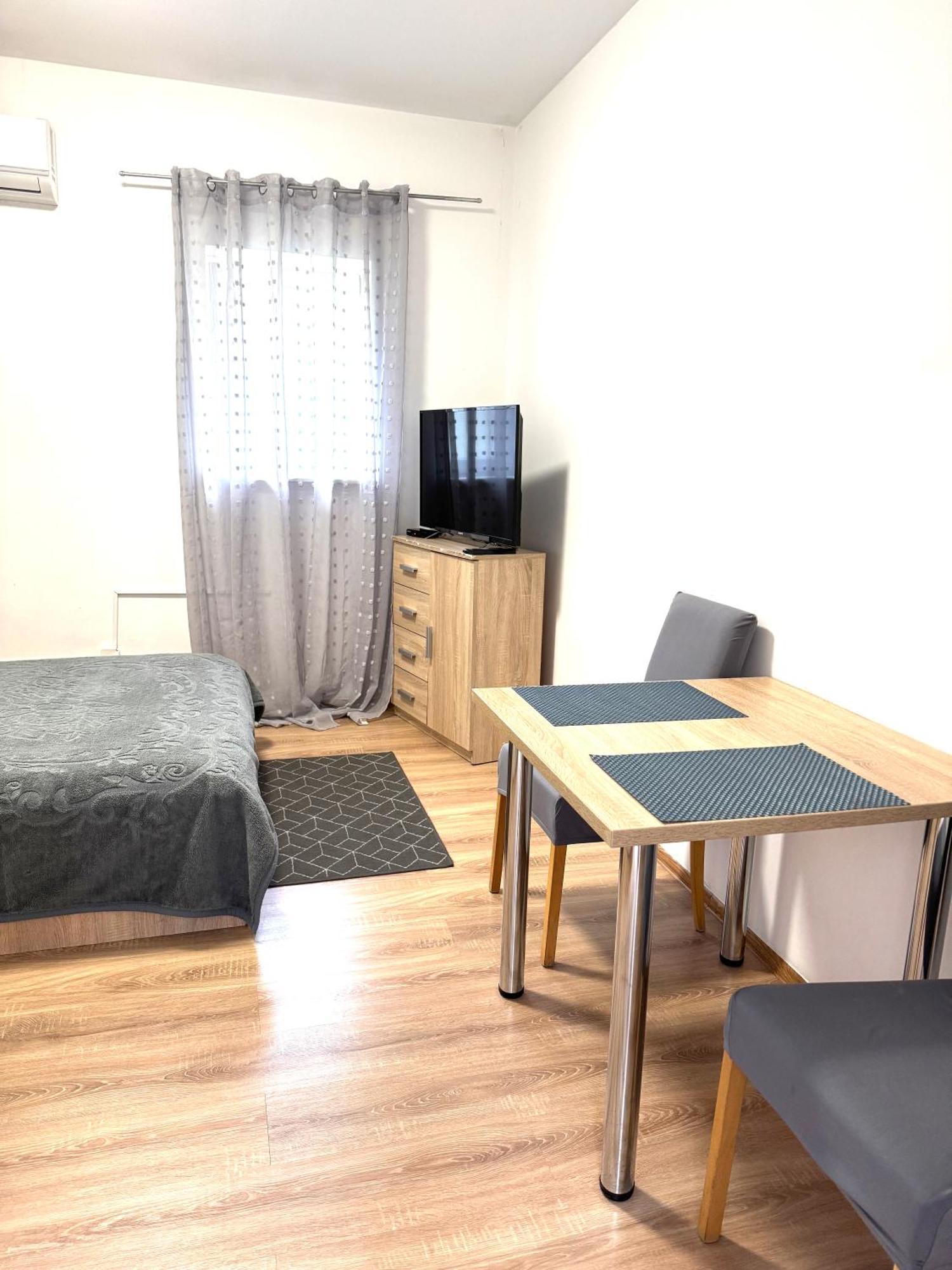 שצ'צ'ין Hostel Koral מראה חיצוני תמונה
