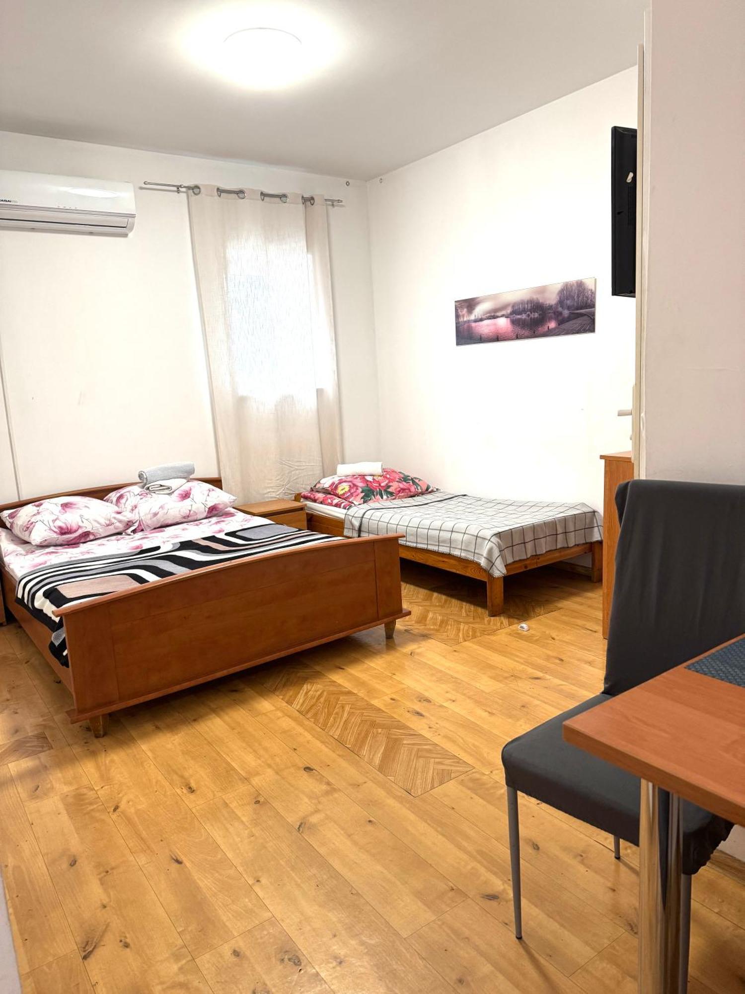 שצ'צ'ין Hostel Koral מראה חיצוני תמונה